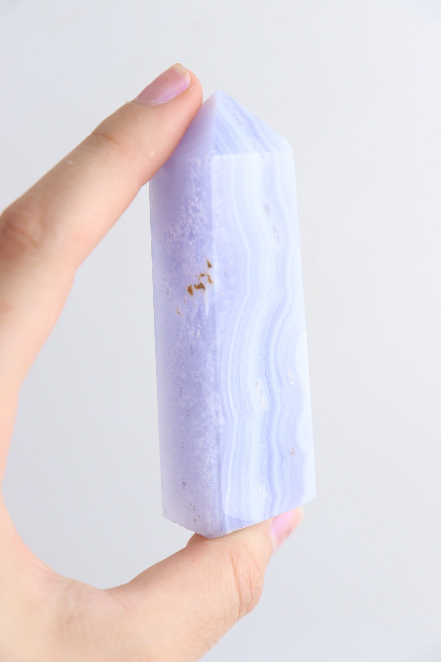 Blue Lace Agate Towers - Expert Supplier of Wholesale Crystals & Bulk Gemstones