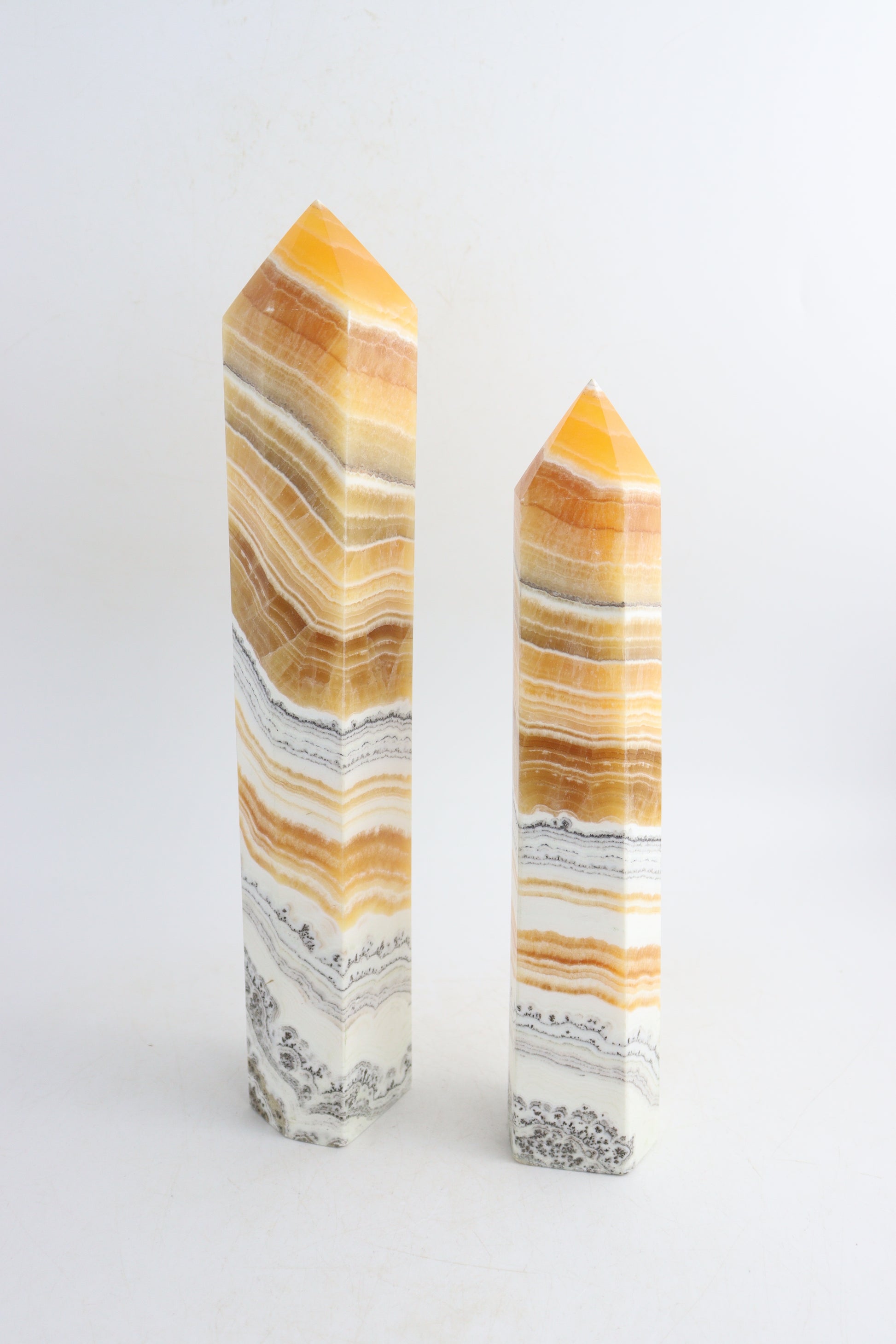 Calcite Towers - Expert Supplier of Wholesale Crystals & Bulk Gemstones