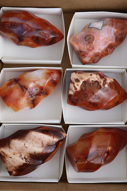 Carnelian Flames - Expert Supplier of Wholesale Crystals & Bulk Gemstones