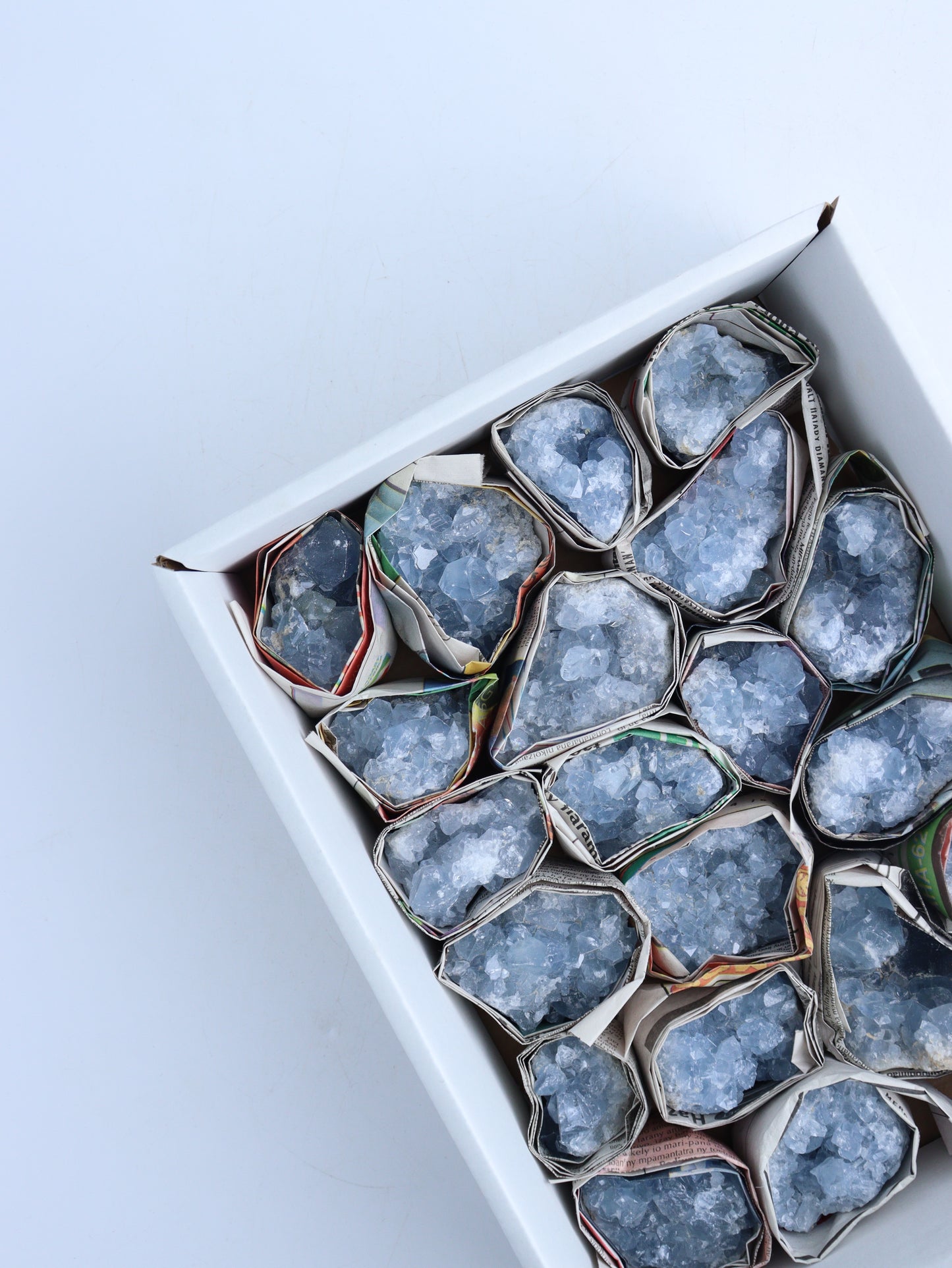 Celestite Clusters Flat - Expert Wholesale and Supplier of Wholesale Crystals & Bulk Gemstones, ["Celestite","Clusters","Flats"]