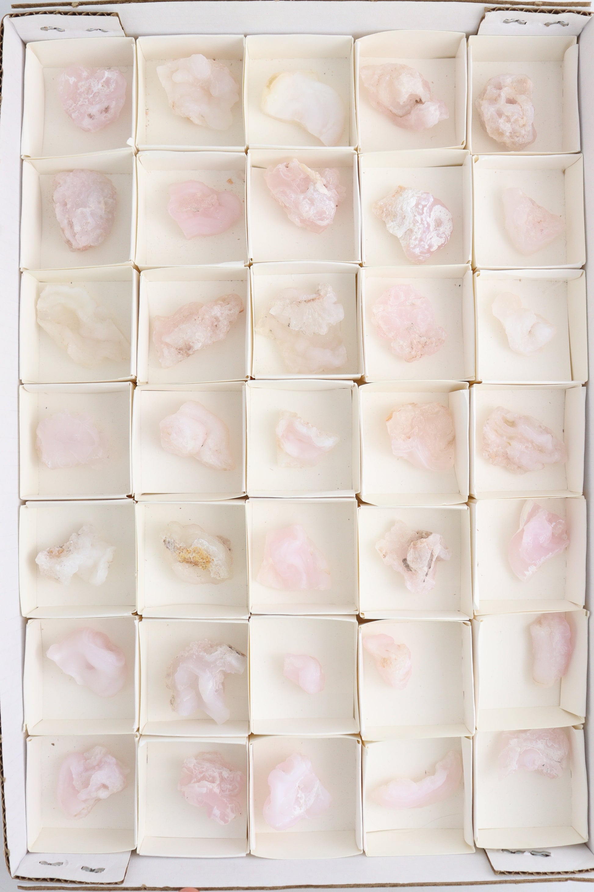 Chalcedony Cluster Flat - Expert Supplier of Wholesale Crystals & Bulk Gemstones