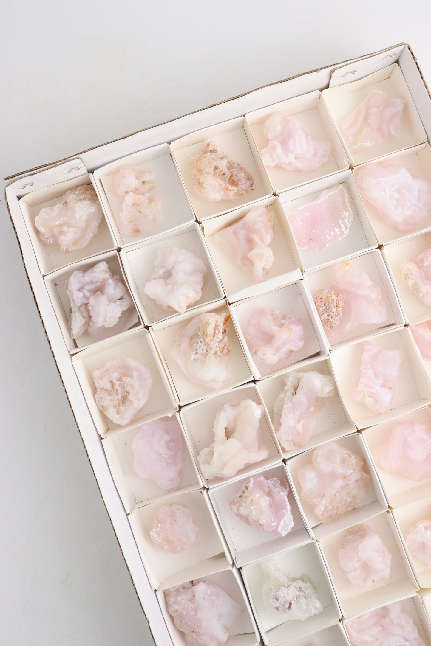 Chalcedony Cluster Flat - Expert Supplier of Wholesale Crystals & Bulk Gemstones