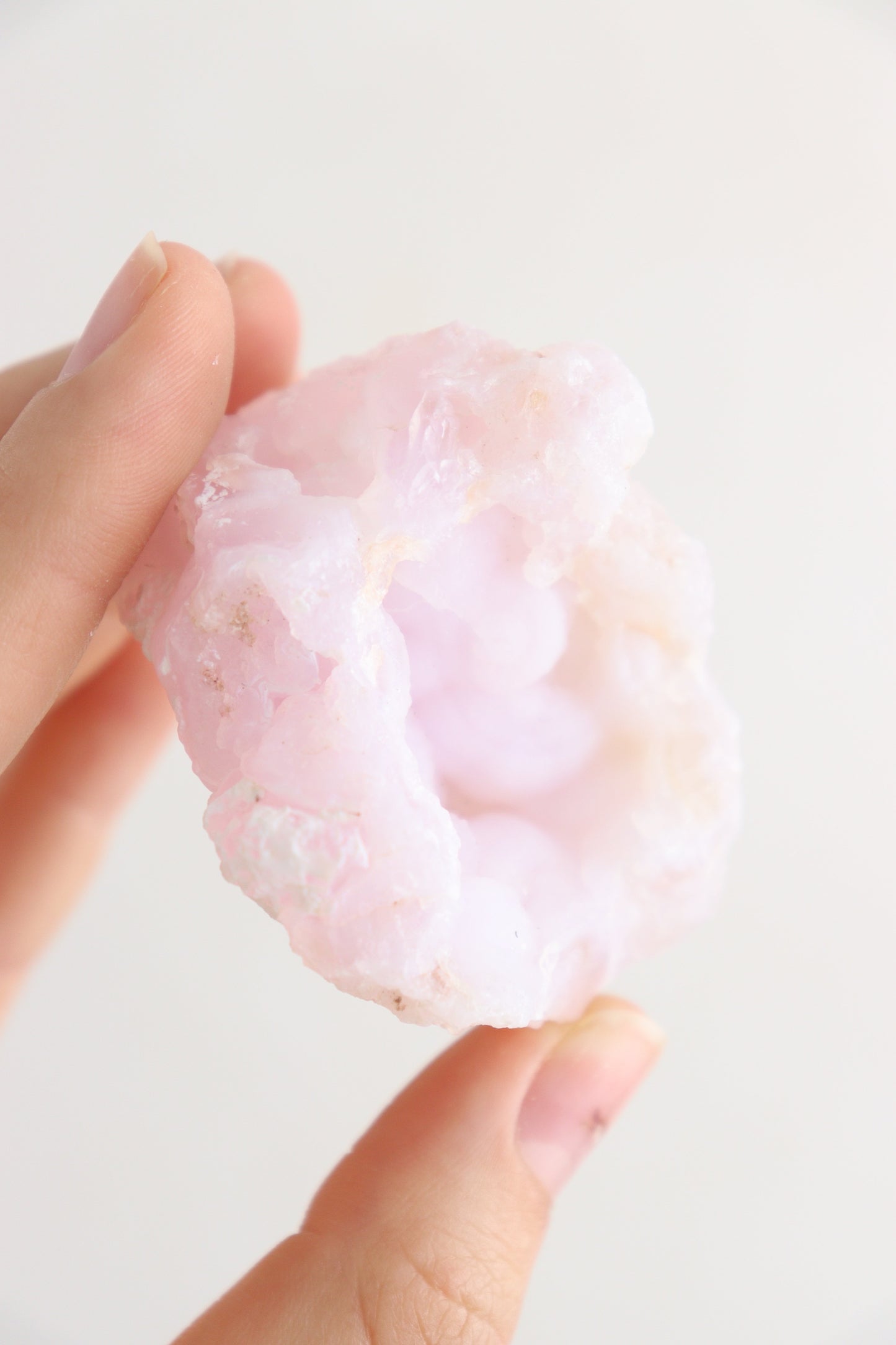 Chalcedony Cluster Flat - Expert Supplier of Wholesale Crystals & Bulk Gemstones