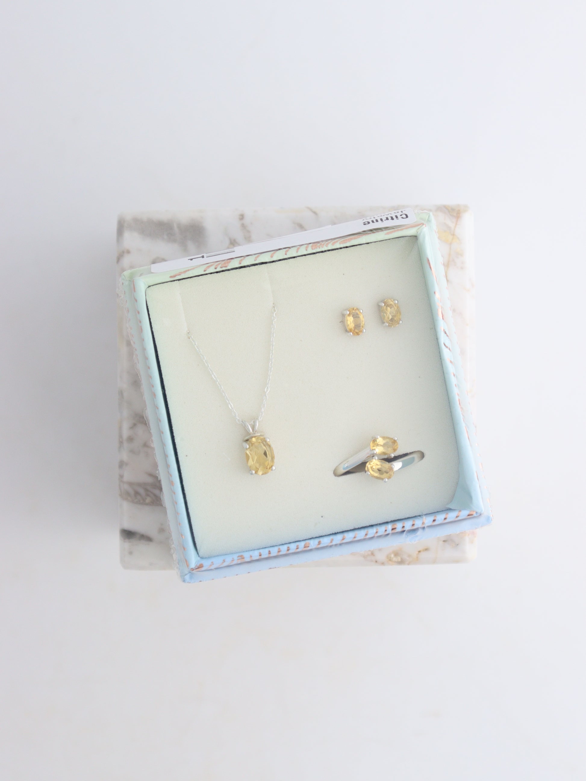 Citrine Jewelry Gift Set - Expert Wholesale and Supplier of Wholesale Crystals & Bulk Gemstones, ["Citrine","earrings","Jewelry","Ring","rings"]