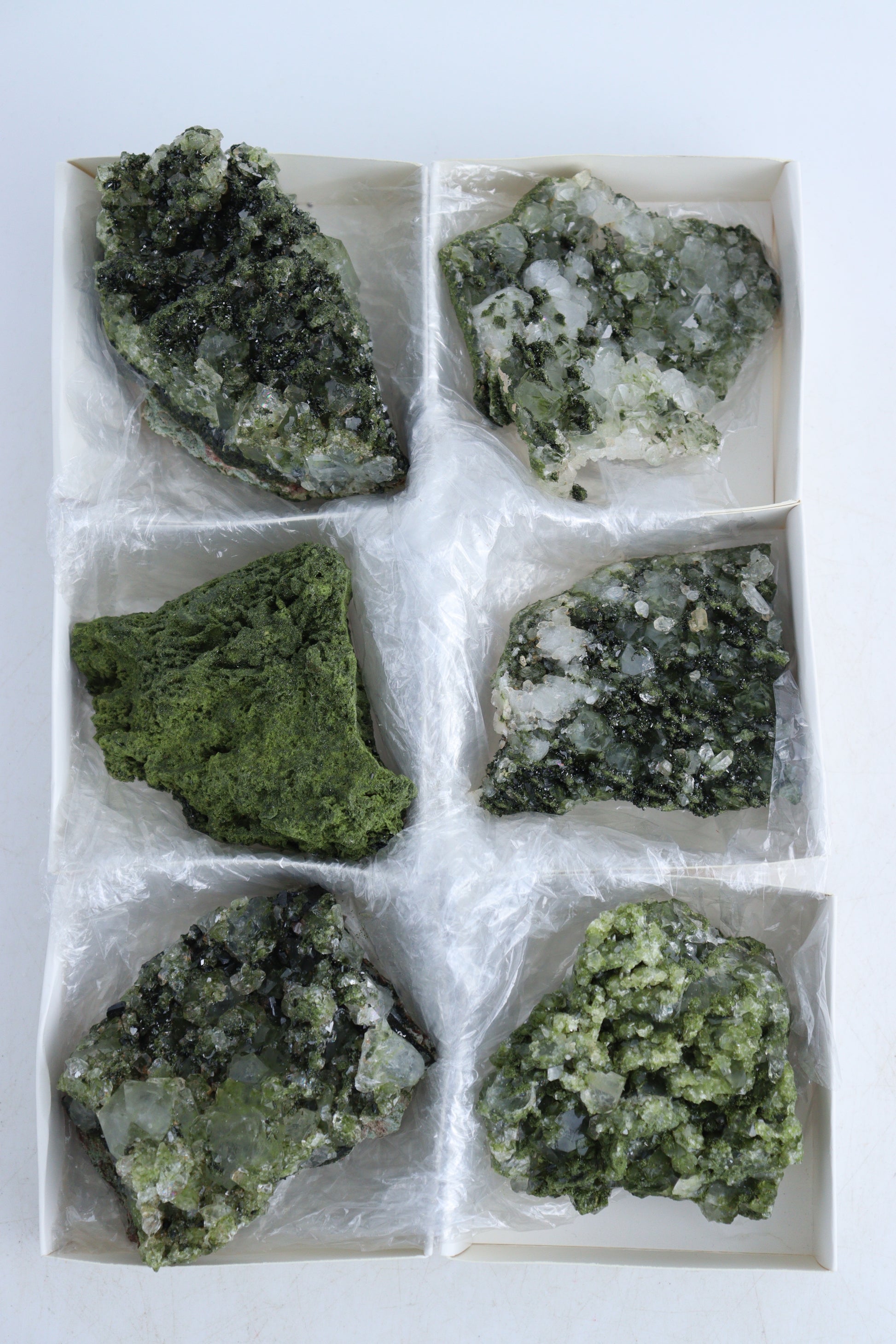 Epidote Flats - Expert Supplier of Wholesale Crystals & Bulk Gemstones
