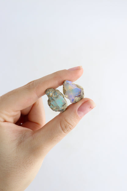 Ethiopian Opal Flat - Expert Supplier of Wholesale Crystals & Bulk Gemstones