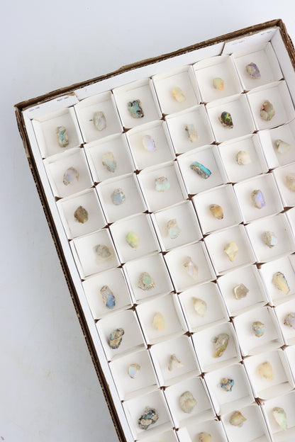 Ethiopian Opal Flat - Expert Supplier of Wholesale Crystals & Bulk Gemstones