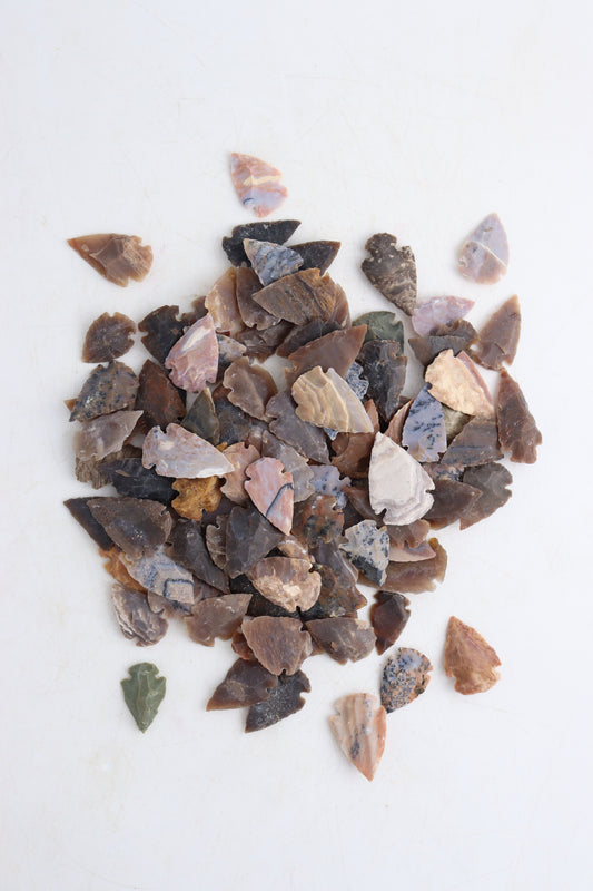 100 Fancy Jasper Arrowheads