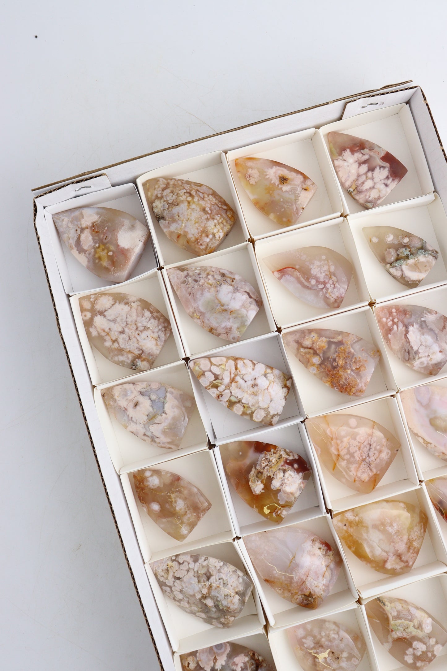 Flower Agate Freeforms - Expert Supplier of Wholesale Crystals & Bulk Gemstones