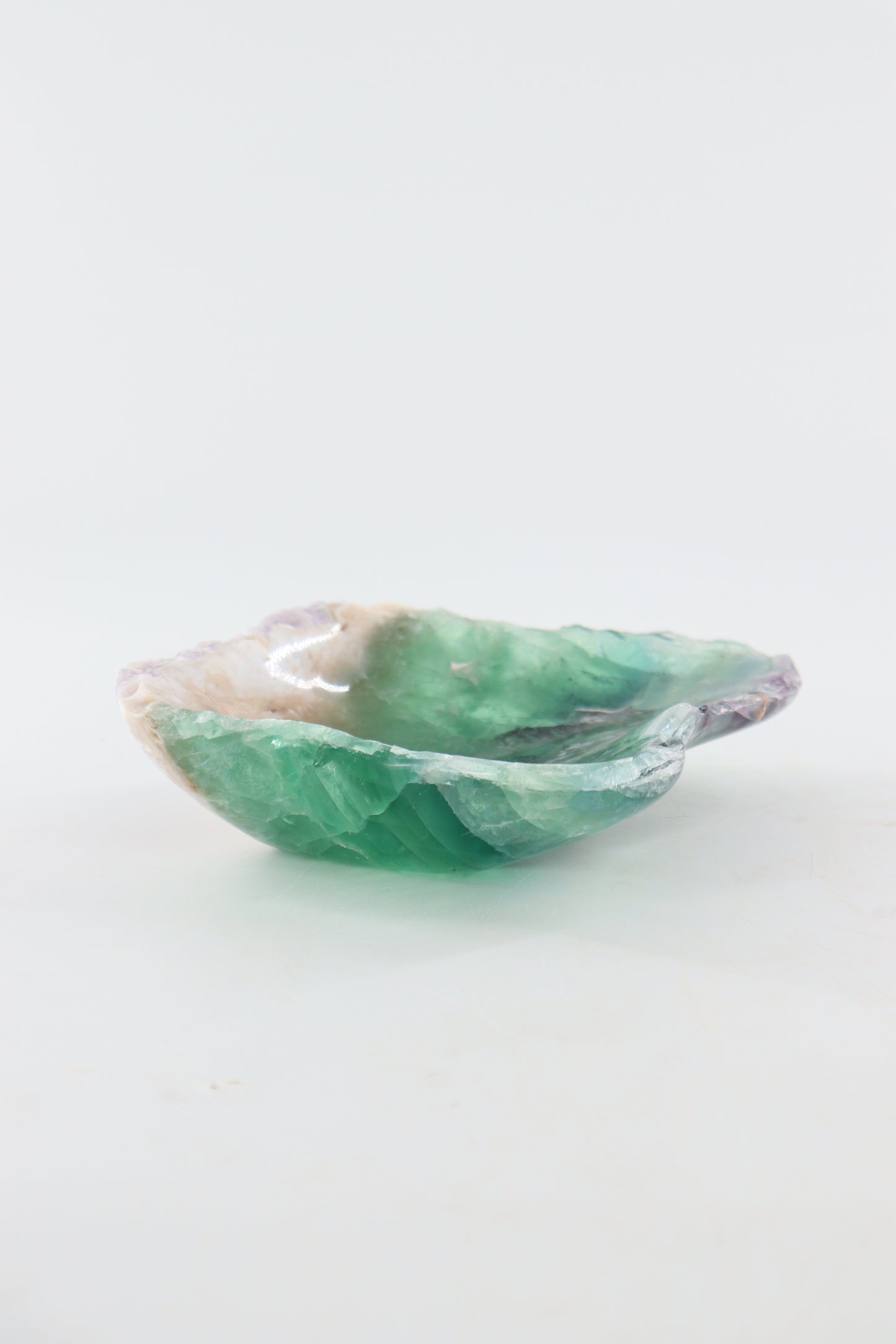 Fluorite Bowl - Expert Supplier of Wholesale Crystals & Bulk Gemstones