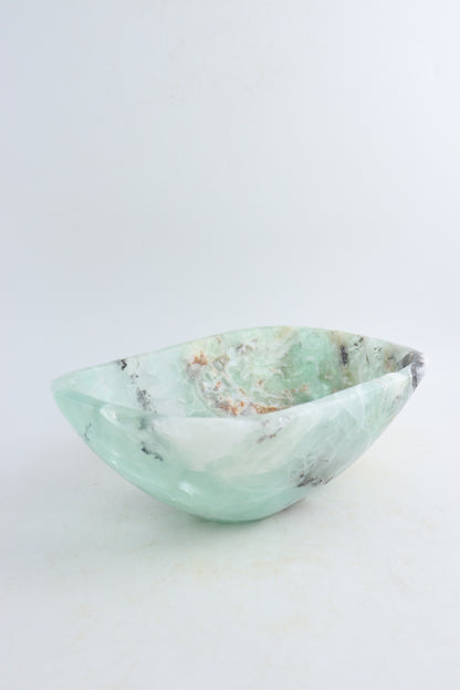 Fluorite Bowl - Expert Supplier of Wholesale Crystals & Bulk Gemstones