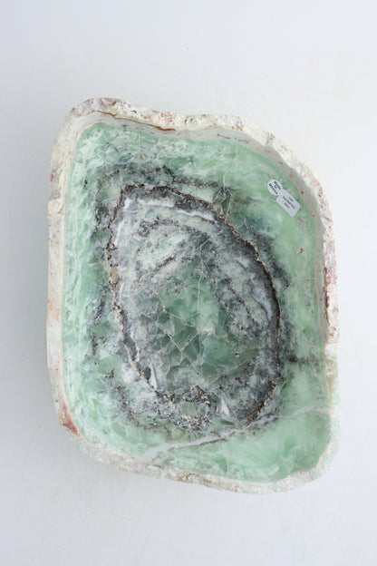 Fluorite Bowl - Expert Supplier of Wholesale Crystals & Bulk Gemstones