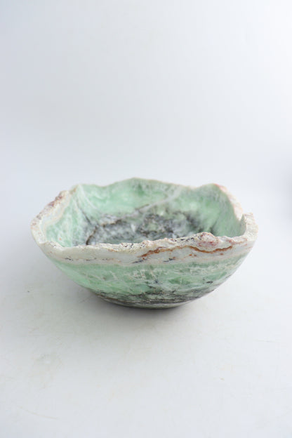 Fluorite Bowl - Expert Supplier of Wholesale Crystals & Bulk Gemstones
