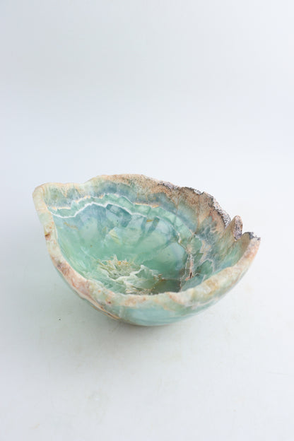 Fluorite Bowl - Expert Supplier of Wholesale Crystals & Bulk Gemstones