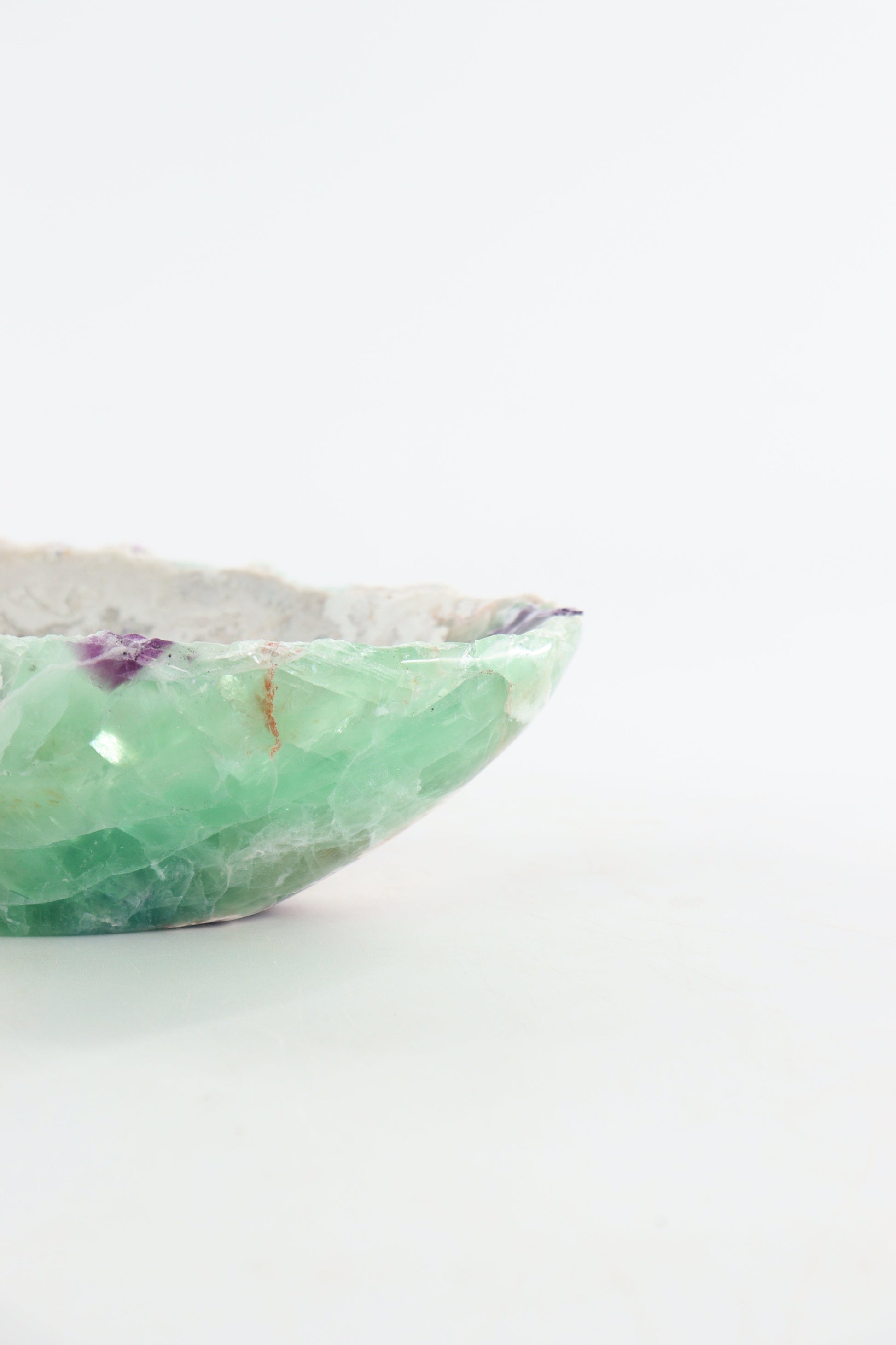 Fluorite Bowl - Expert Supplier of Wholesale Crystals & Bulk Gemstones