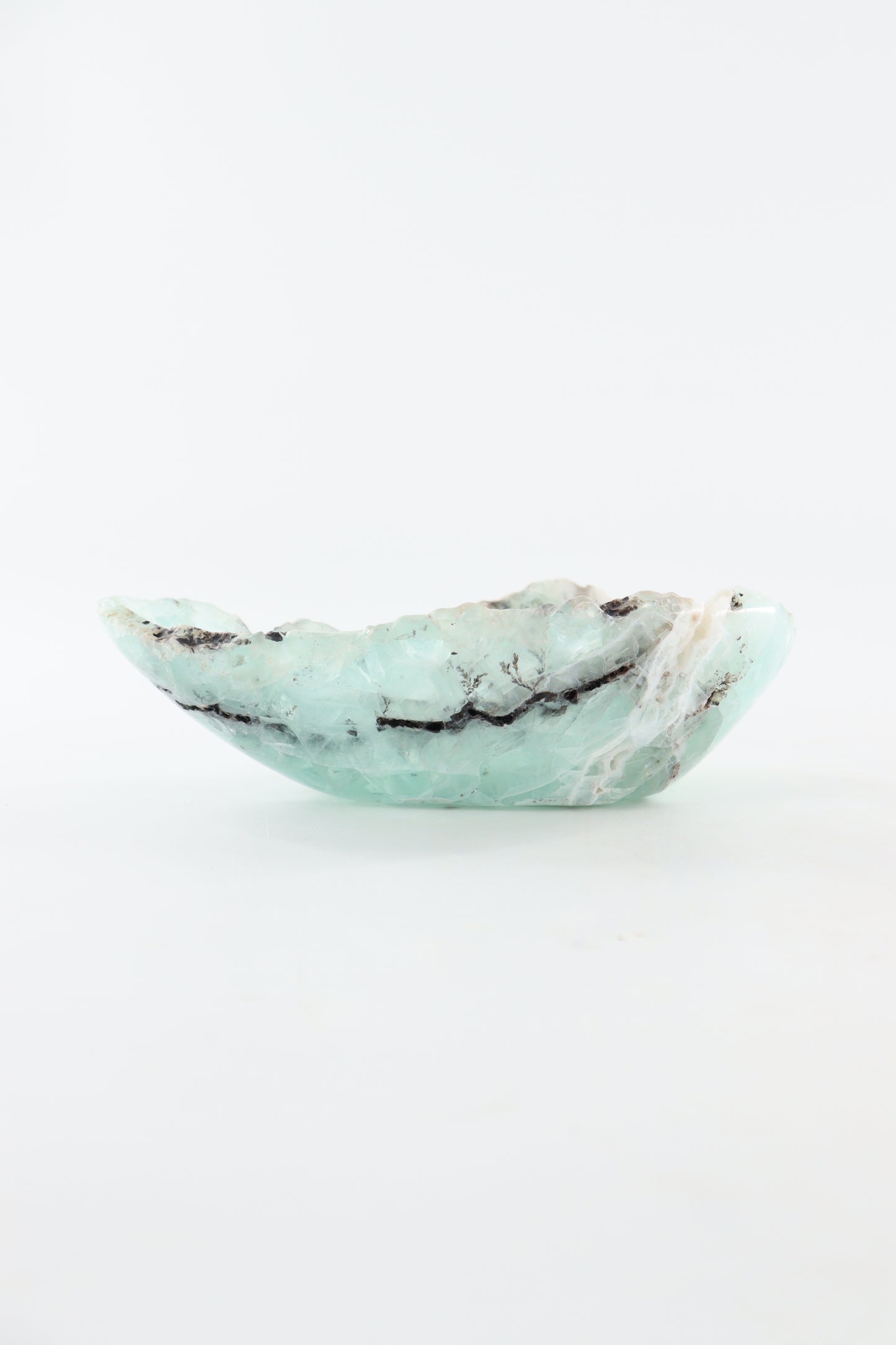 Fluorite Bowl - Expert Supplier of Wholesale Crystals & Bulk Gemstones