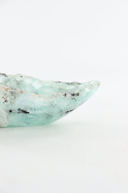 Fluorite Bowl - Expert Supplier of Wholesale Crystals & Bulk Gemstones