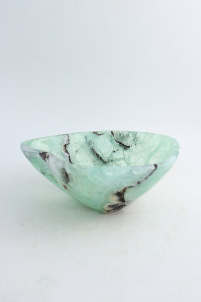 Fluorite Bowl - Expert Supplier of Wholesale Crystals & Bulk Gemstones