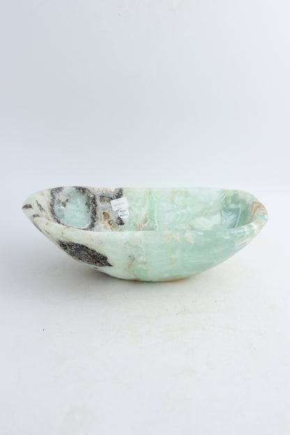 Fluorite Bowl - Expert Supplier of Wholesale Crystals & Bulk Gemstones