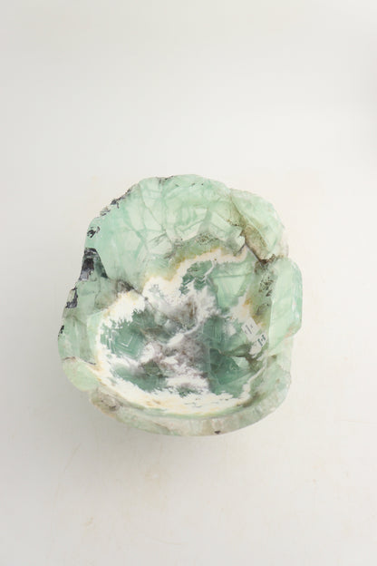 Fluorite Bowl - Expert Supplier of Wholesale Crystals & Bulk Gemstones