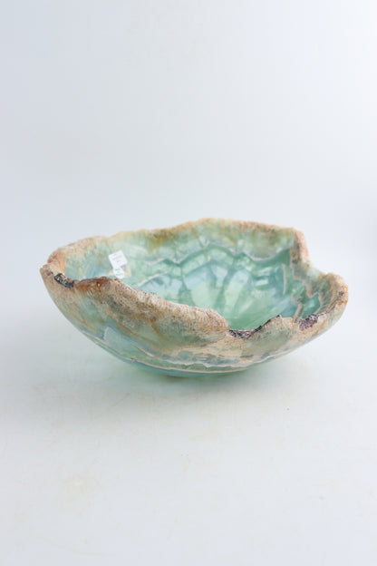 Fluorite Bowl - Expert Supplier of Wholesale Crystals & Bulk Gemstones