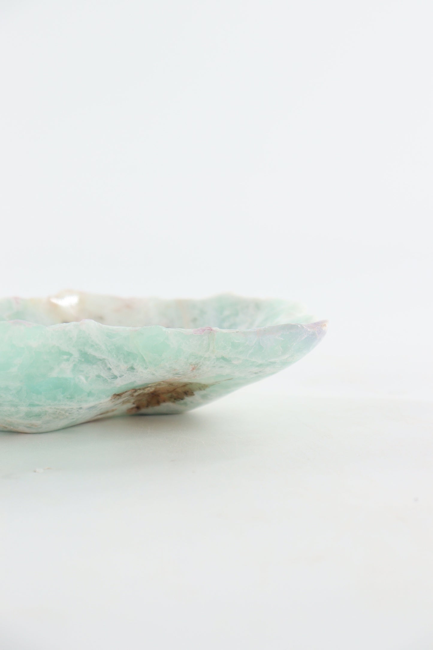 Fluorite Bowls - Expert Supplier of Wholesale Crystals & Bulk Gemstones