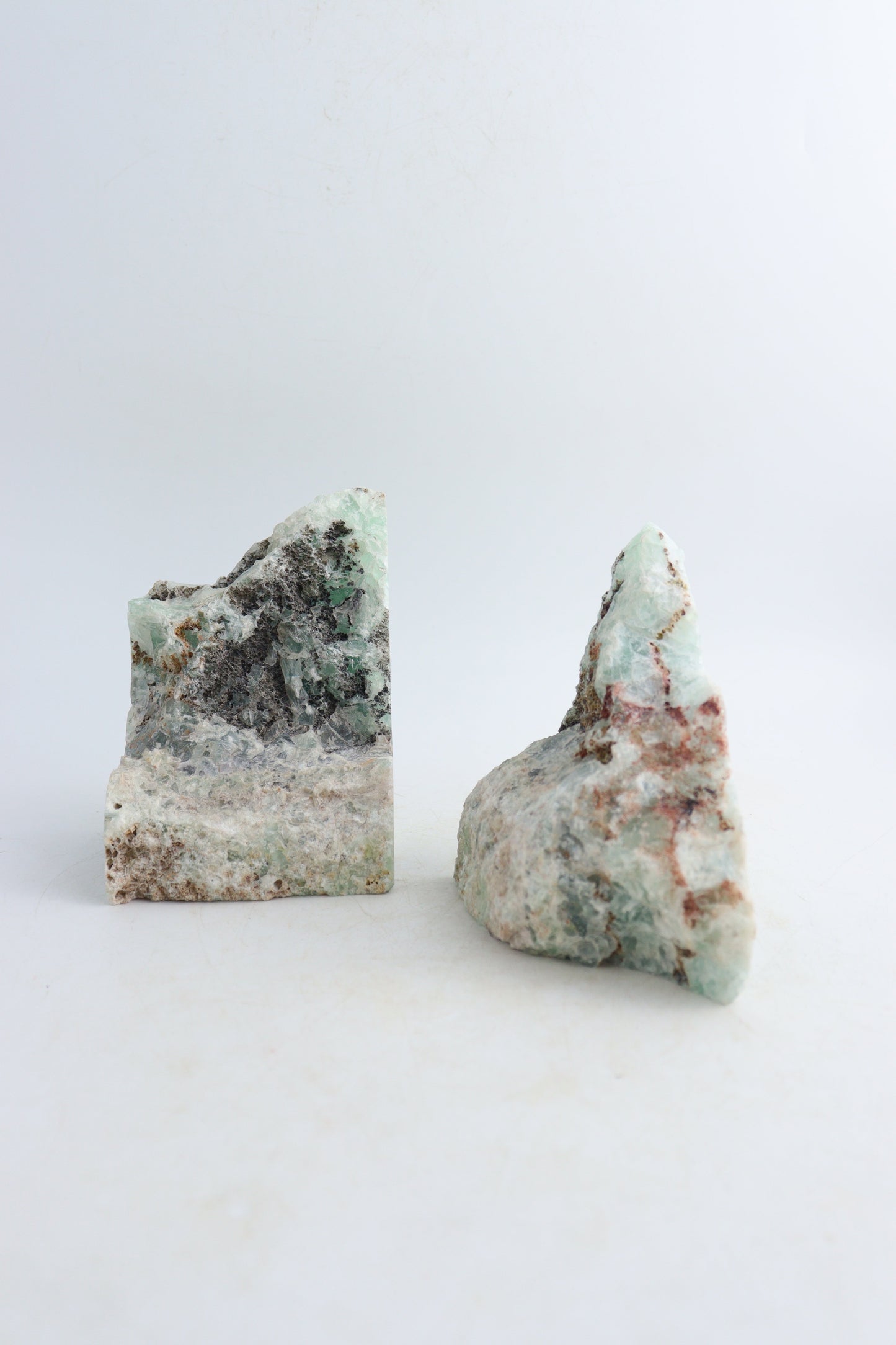 Fluorite Freeforms - Expert Supplier of Wholesale Crystals & Bulk Gemstones
