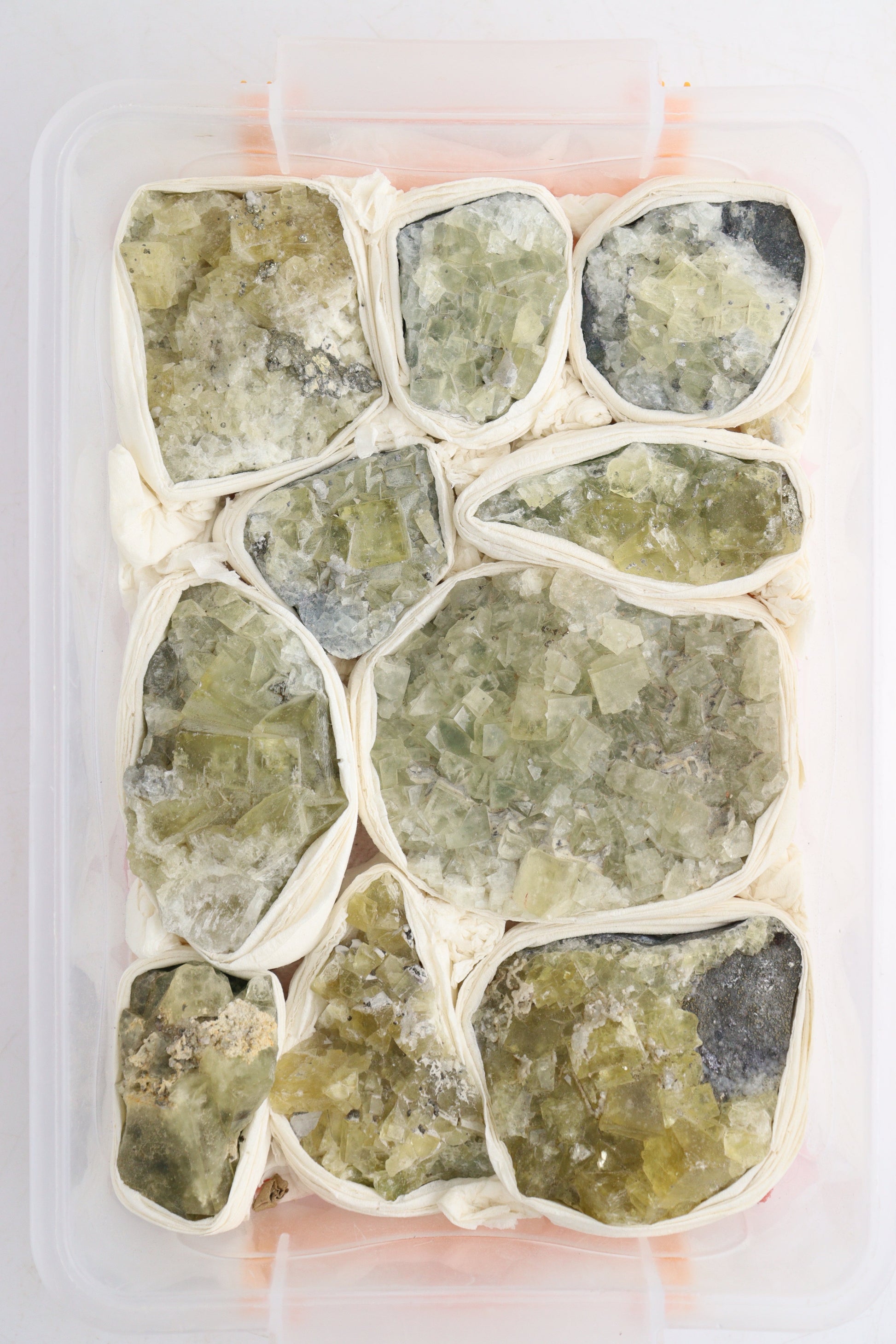 Fluorite Rough Flat - Expert Supplier of Wholesale Crystals & Bulk Gemstones