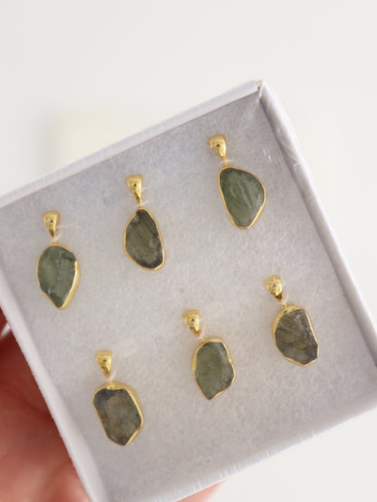 Gold Coated Sterling Silver Moldavite Pendants - Expert Wholesale and Supplier of Wholesale Crystals & Bulk Gemstones, ["pendants"]