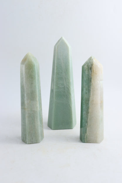 Green Aventurine Towers - Expert Supplier of Wholesale Crystals & Bulk Gemstones