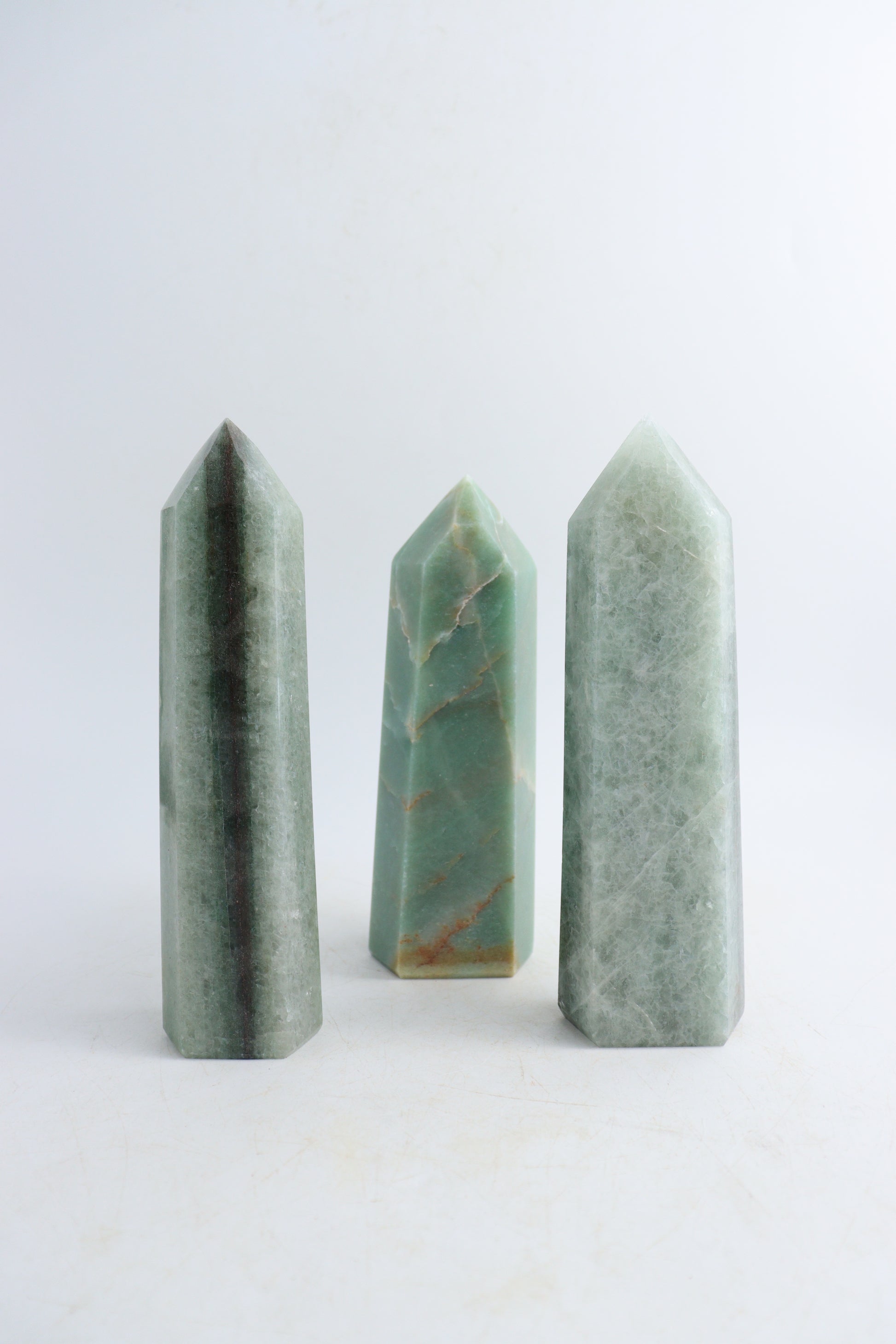 Green Aventurine Towers - Expert Supplier of Wholesale Crystals & Bulk Gemstones