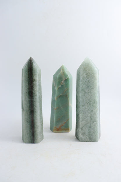 Green Aventurine Towers - Expert Supplier of Wholesale Crystals & Bulk Gemstones