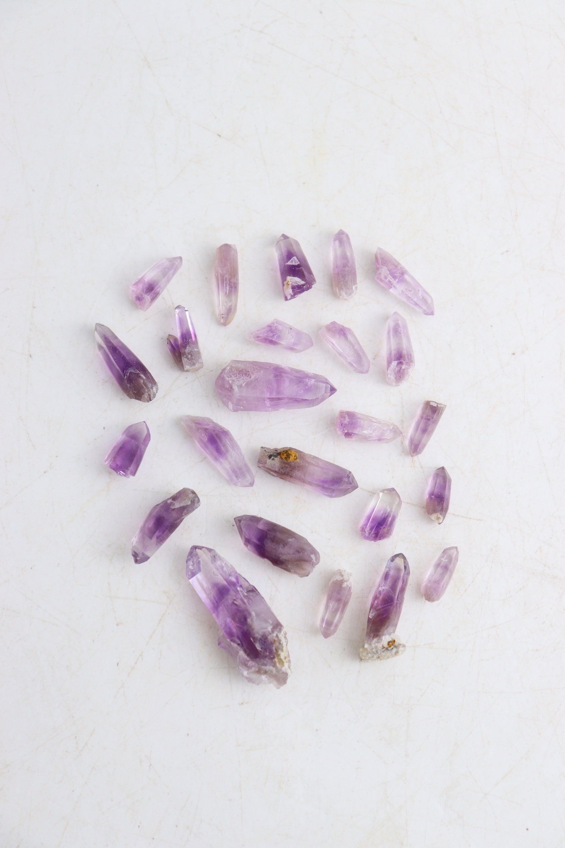Guerrero Amethyst Points - Expert Supplier of Wholesale Crystals & Bulk Gemstones