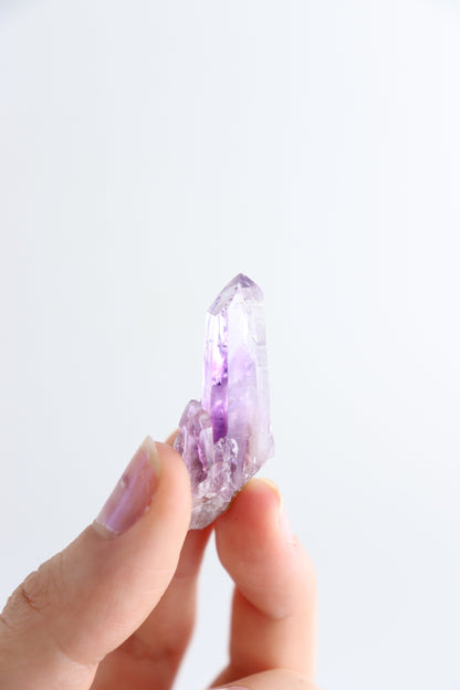 Guerrero Amethyst Points - Expert Supplier of Wholesale Crystals & Bulk Gemstones