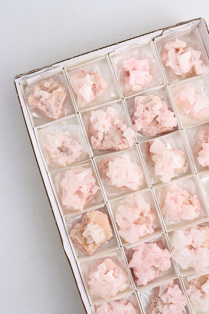 Halite Flat - Expert Supplier of Wholesale Crystals & Bulk Gemstones