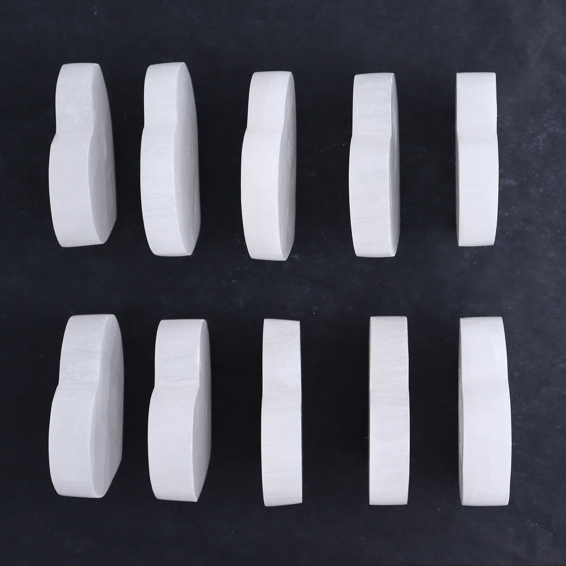 One Selenite (Satin Spar) Heart Flat 6 cm - 7 cm - Expert Wholesale and Supplier of Wholesale Crystals & Bulk Gemstones, ["close_30","Hearts","Morocco","Selenite"]