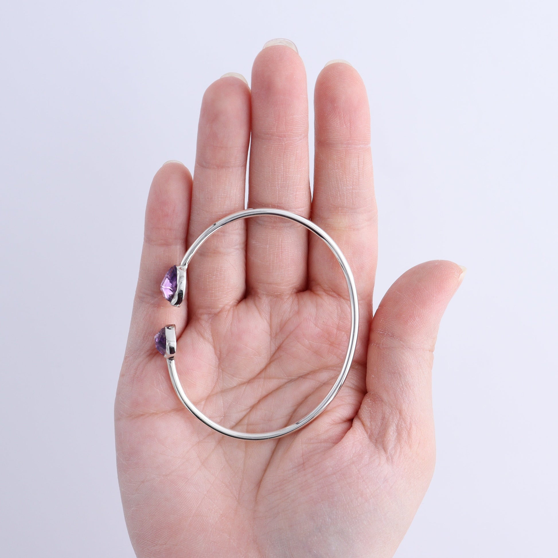 One Amethyst Sterling Silver Bracelet - Expert Wholesale and Supplier of Wholesale Crystals & Bulk Gemstones, ["Amethyst","Bracelet","bracelets"]