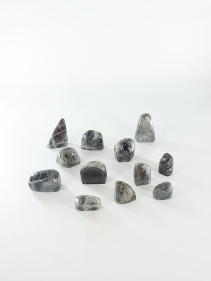 Labradorite Freeforms - Expert Wholesale and Supplier of Wholesale Crystals & Bulk Gemstones, []