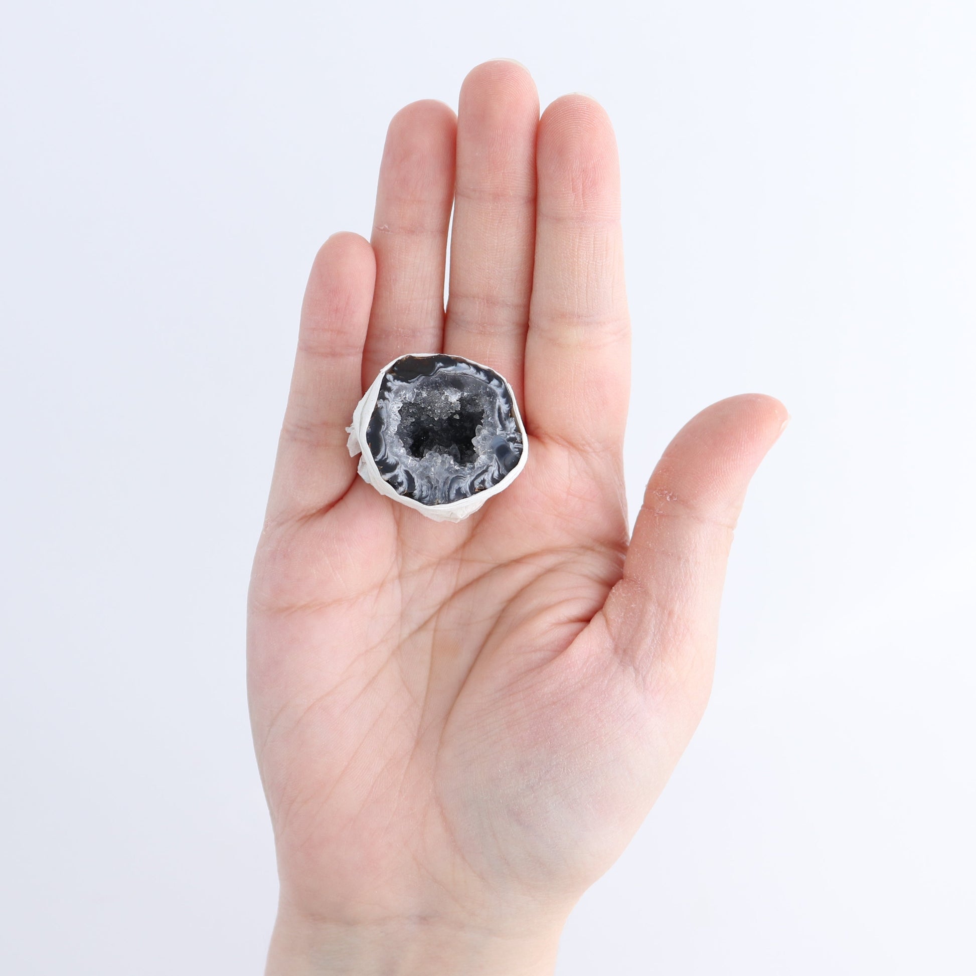 Agate Geodes Flat - Expert Wholesale and Supplier of Wholesale Crystals & Bulk Gemstones, ["Agate","Geodes"]