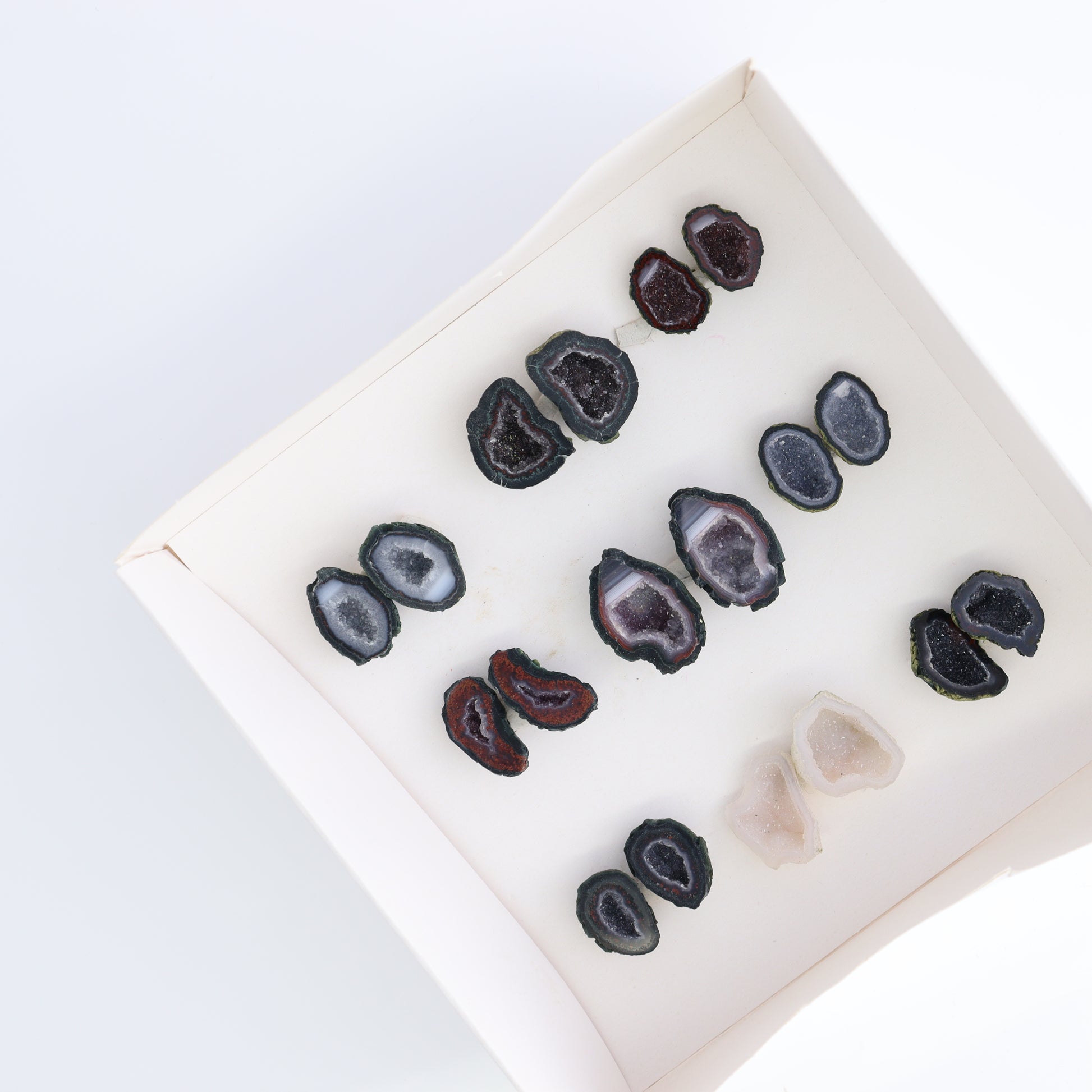 Tabasco Geodes 9 Pairs - Expert Wholesale and Supplier of Wholesale Crystals & Bulk Gemstones, ["Geodes","Tabasco Geode"]