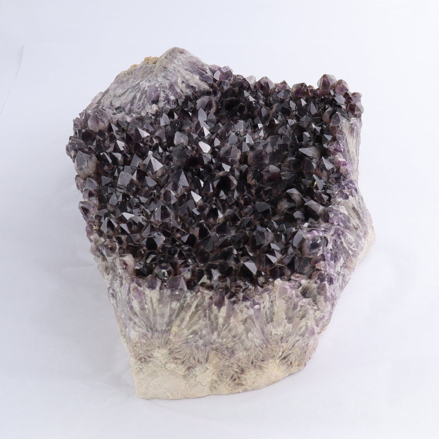 Amethyst Cluster - Expert Wholesale and Supplier of Wholesale Crystals & Bulk Gemstones, ["Amethyst","close_70","Clusters"]
