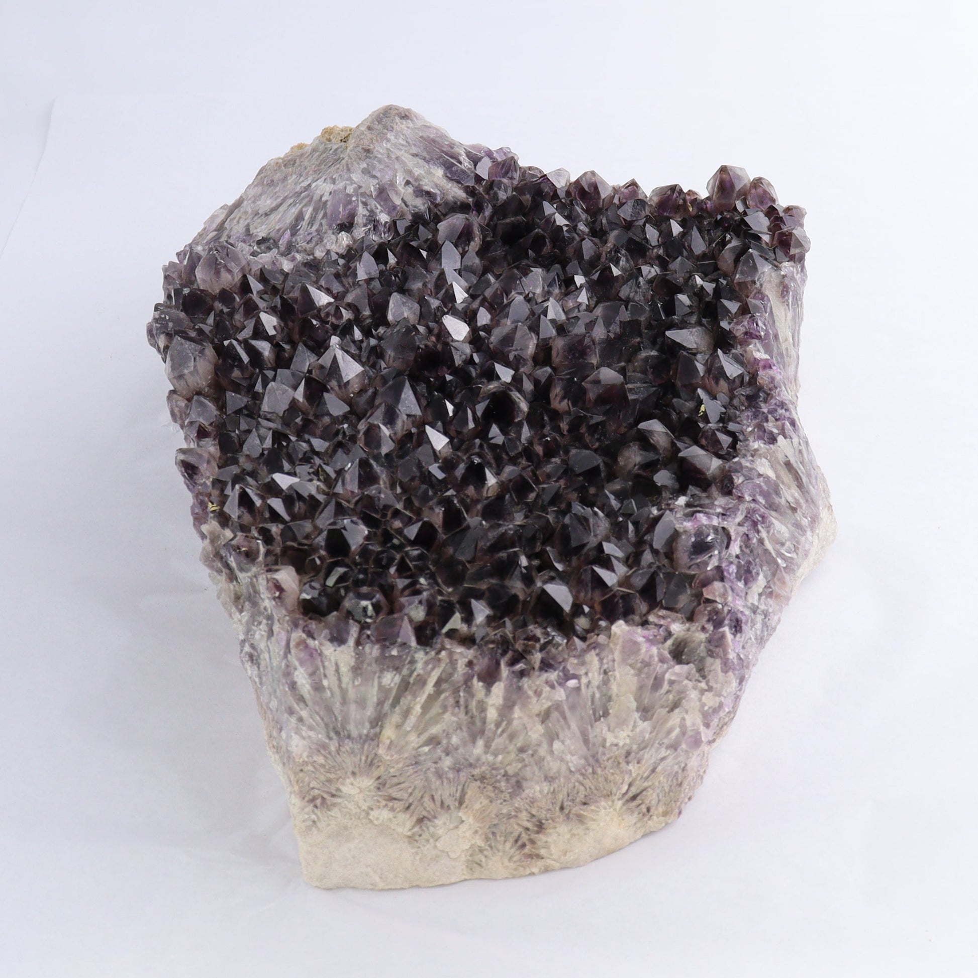 Amethyst Cluster - Expert Wholesale and Supplier of Wholesale Crystals & Bulk Gemstones, ["Amethyst","close_70","Clusters"]