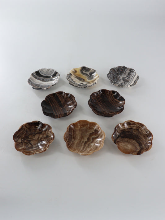 Mixed Onyx Flower Dishes Set of 8