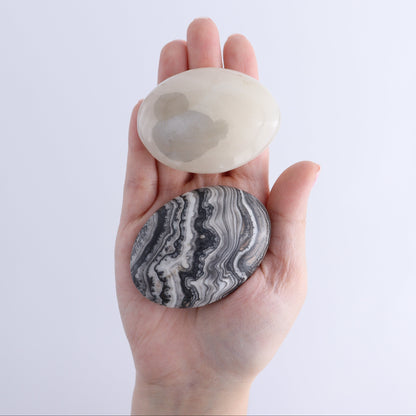 Onyx Palm Stones 1 kg Set - Expert Wholesale and Supplier of Wholesale Crystals & Bulk Gemstones, ["Mexico","onyx","Palm Stones"]