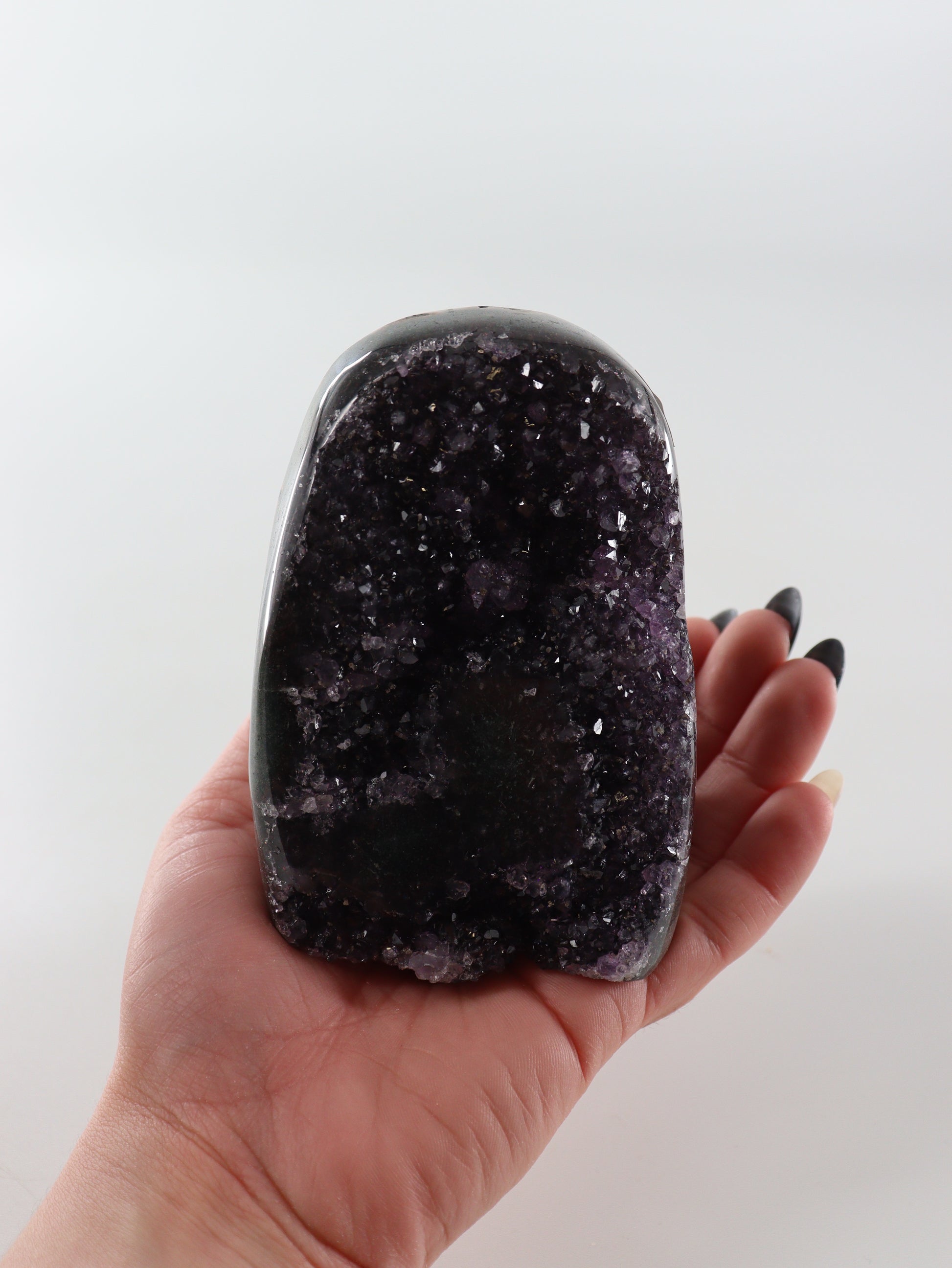 Amethyst Cut Bases Set of 8 - Expert Wholesale and Supplier of Wholesale Crystals & Bulk Gemstones, []
