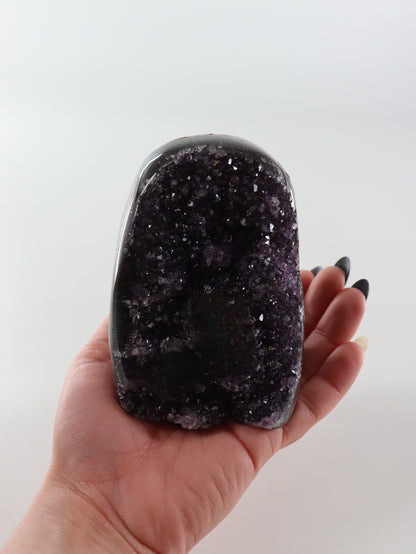Amethyst Cut Bases Set of 8 - Expert Wholesale and Supplier of Wholesale Crystals & Bulk Gemstones, []