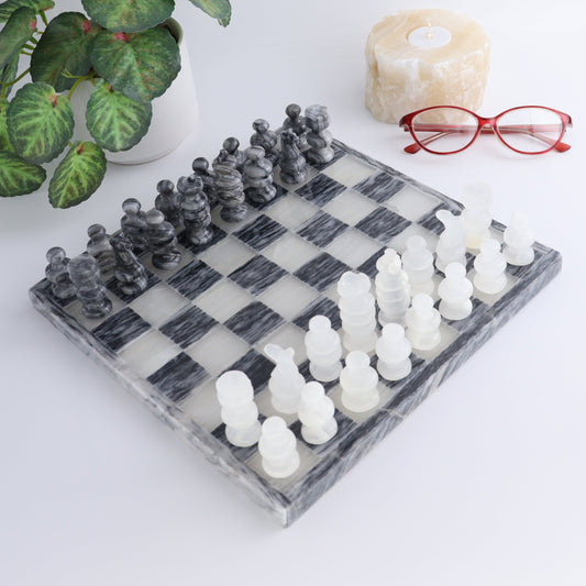 Medium Onyx and Marble Chess Set (Gray) - Expert Wholesale and Supplier of Wholesale Crystals & Bulk Gemstones, ["Black Marble","Catalog Onyx","Marble","onyx"]