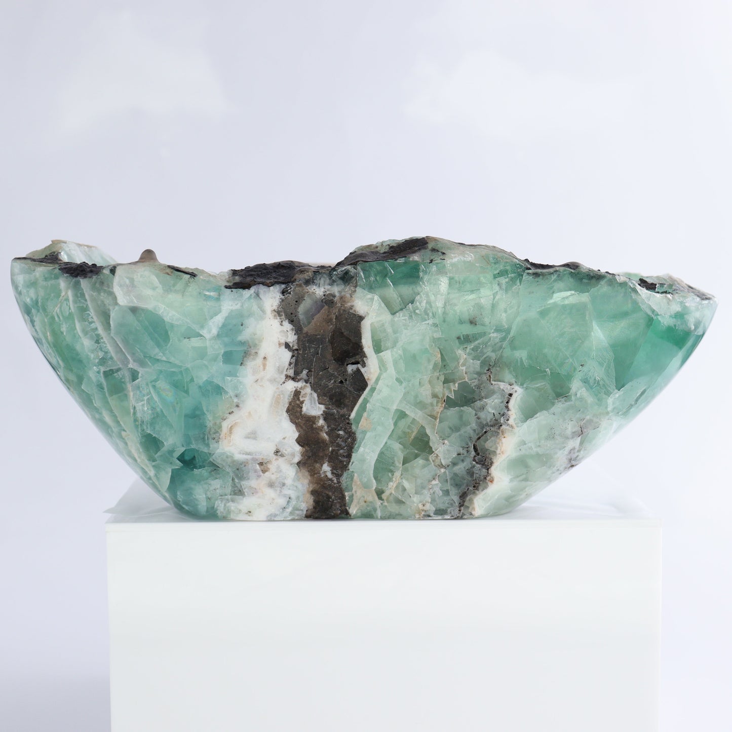 Fluorite Bowl - Expert Wholesale and Supplier of Wholesale Crystals & Bulk Gemstones, ["Bowls","Fluorite","Mexico"]