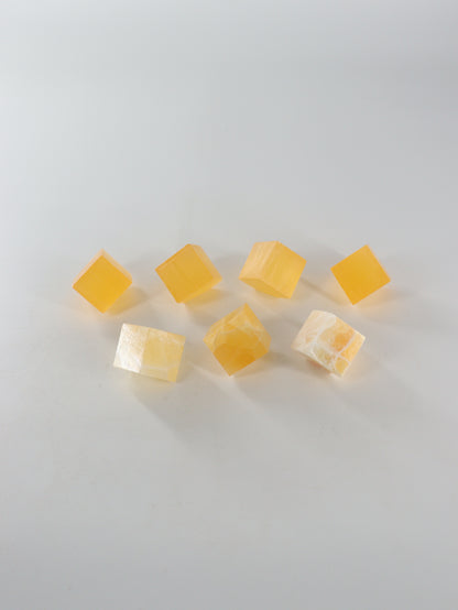 Calcite Cubes Set of 7 - Expert Wholesale and Supplier of Wholesale Crystals & Bulk Gemstones, ["Calcite","close_50","Flats","Freeforms","Honey Calcite","Utah"]