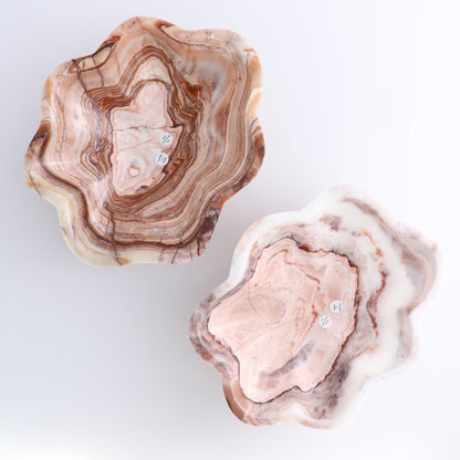 One Medium Bowl Mexican Onyx/Calcite Red & White - Expert Wholesale and Supplier of Wholesale Crystals & Bulk Gemstones, ["bowl","Calcite","Catalog Onyx","Decorative Dish","Mexico","onyx"]